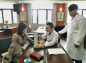 關(guān)愛(ài)身體健康 促進(jìn)工作發(fā)展——南昌市教育考試院特邀上海中醫(yī)藥大學(xué)科創(chuàng)基地健康咨詢(xún)師開(kāi)展健康咨詢(xún)志愿服務(wù)